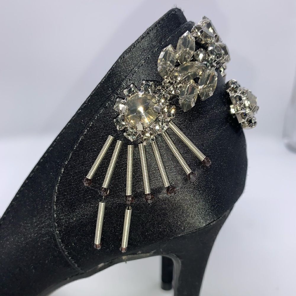 ✨HOST PICK🍸✨NEW ✨ Diamond By Farylrobin Sheila Jeweled Back Heels✨🏷✨ - Picture 5 of 10